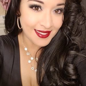 Meet your Posher, Tracy